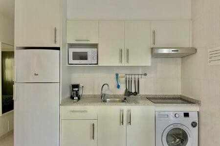 Forcat Apartamento Bajo Con Jardin Y Piscina Ciutadella  Exterior photo